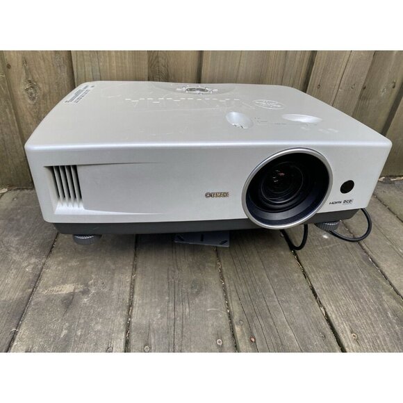 Yamaha LPX-510 720P Home Theater Projector - 1000 lumens - 3LCD 2004 - Picture 5 of 12